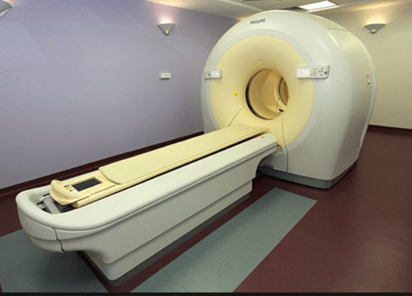 Soigner avant tout, ou guérir à tout&nbsp;prix